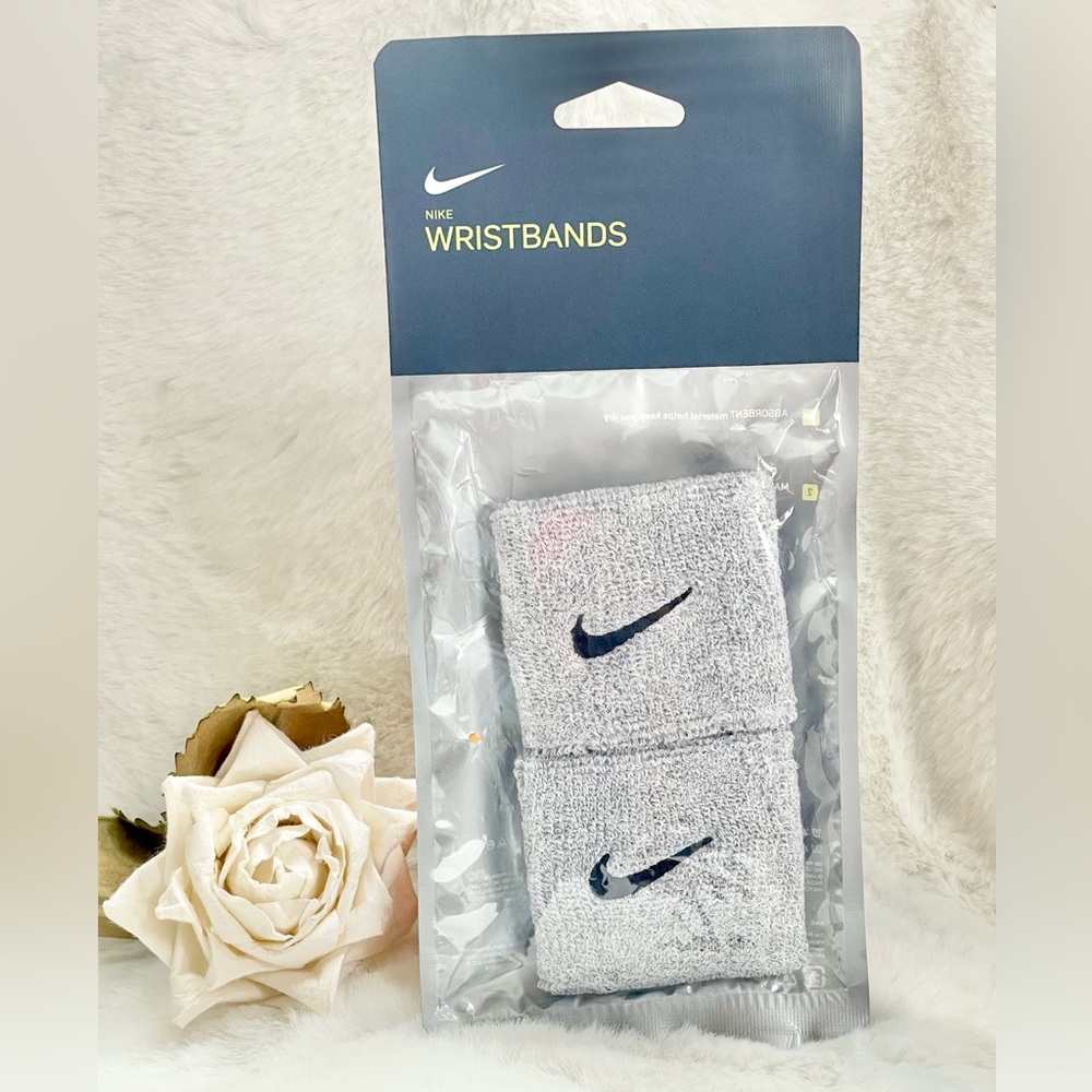 New with tag NIKE WRISTBANDS (2) ABSORBENT material•MACHINE washable Grey w/blk